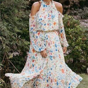 Petal & Pup Hilary Pleated Maxi Dress in Garden Floral (NWT)